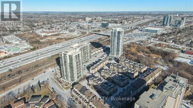 Building Photo - 1215-1215 Bayly St