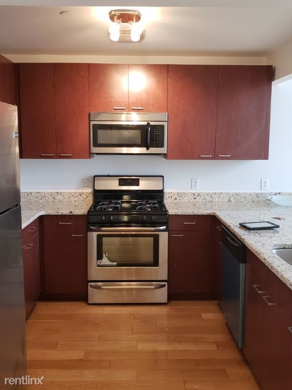 Foto del edificio - 1 br, 1 bath Apartment - 114 Fair St