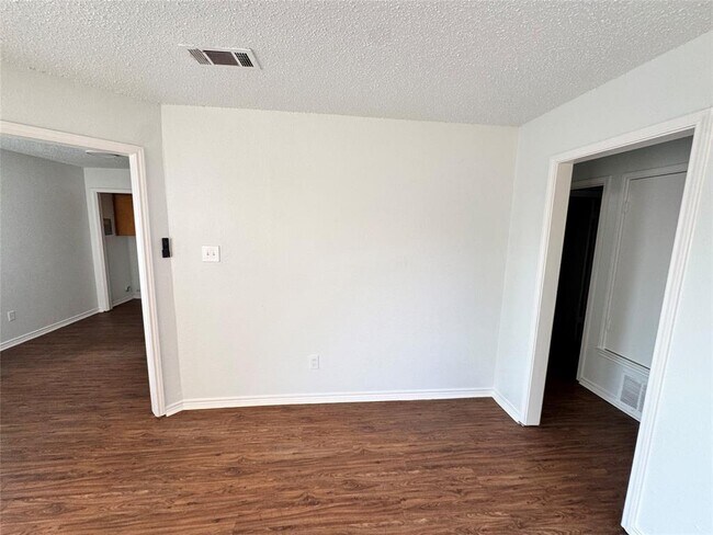 Building Photo - 1816 Rawhide Loop