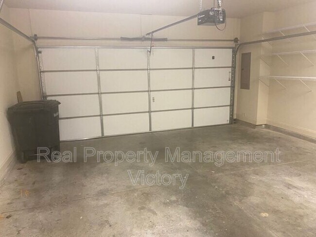Building Photo - 4106 Eagle Ridge Ct
