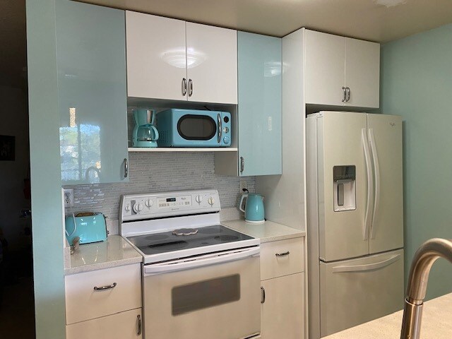 Foto del edificio - 5601 Bentgrass Dr