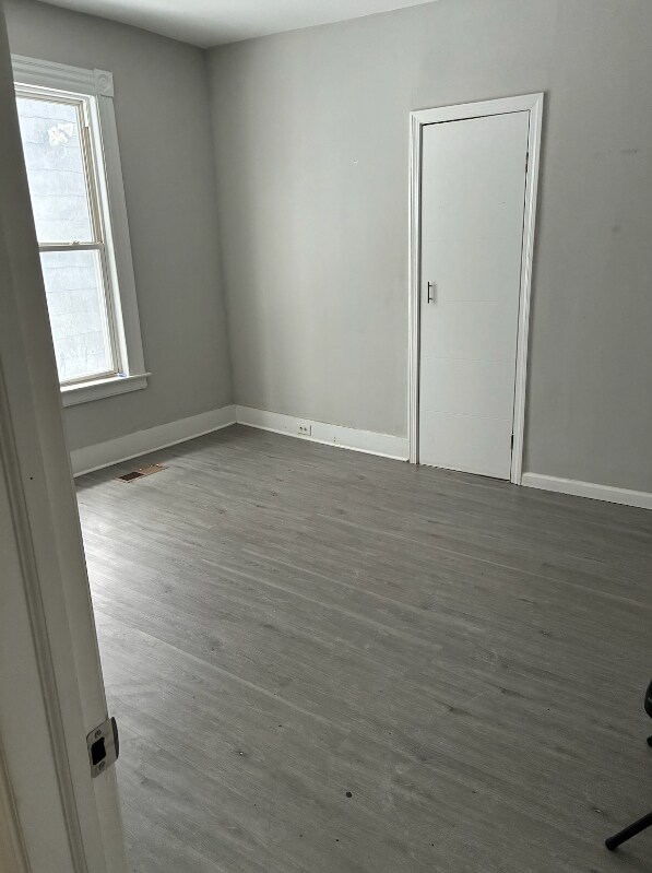 Building Photo - 11 Ridgewood St