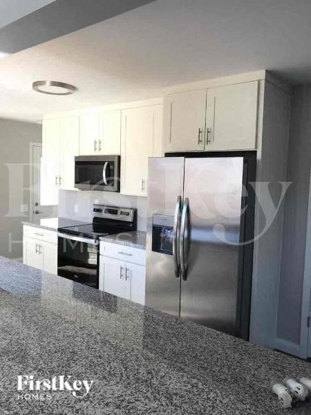 Foto del edificio - 11814 Featherwood Dr