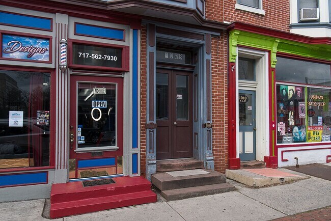 Building Photo - 1008 N 3rd St