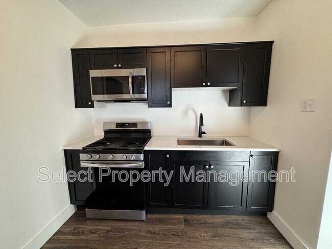 Foto del edificio - 915 Wilt St