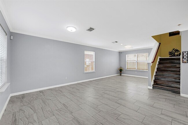 Foto del edificio - 15230 Weeping Cedar Ln