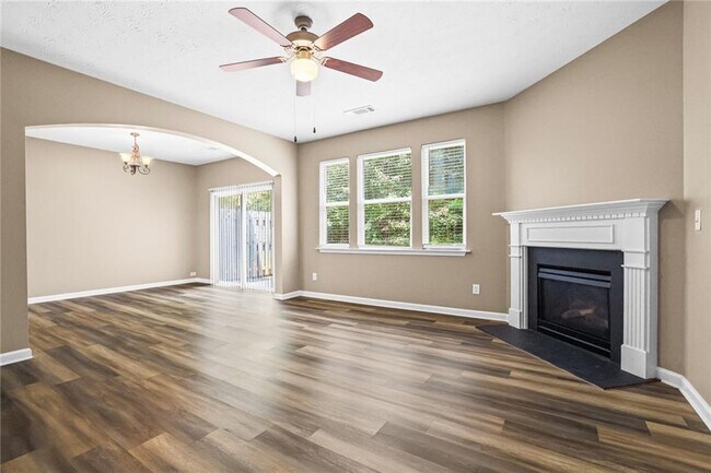 Foto del edificio - 1619 Park Brooke Cir SW