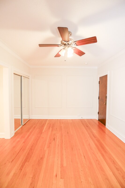 Foto del edificio - 6039 N Kenmore Ave