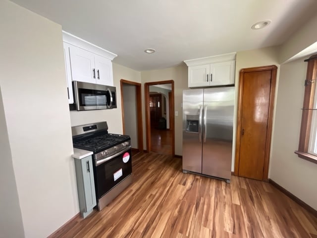Foto del edificio - 7133 Bletch Ct
