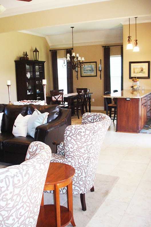 Building Photo - 508 Falling Water Cir