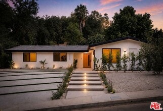 Building Photo - 20466 Miranda St