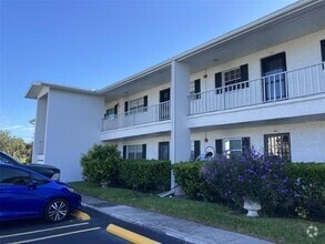 Building Photo - 4703 1st Ave Ct W