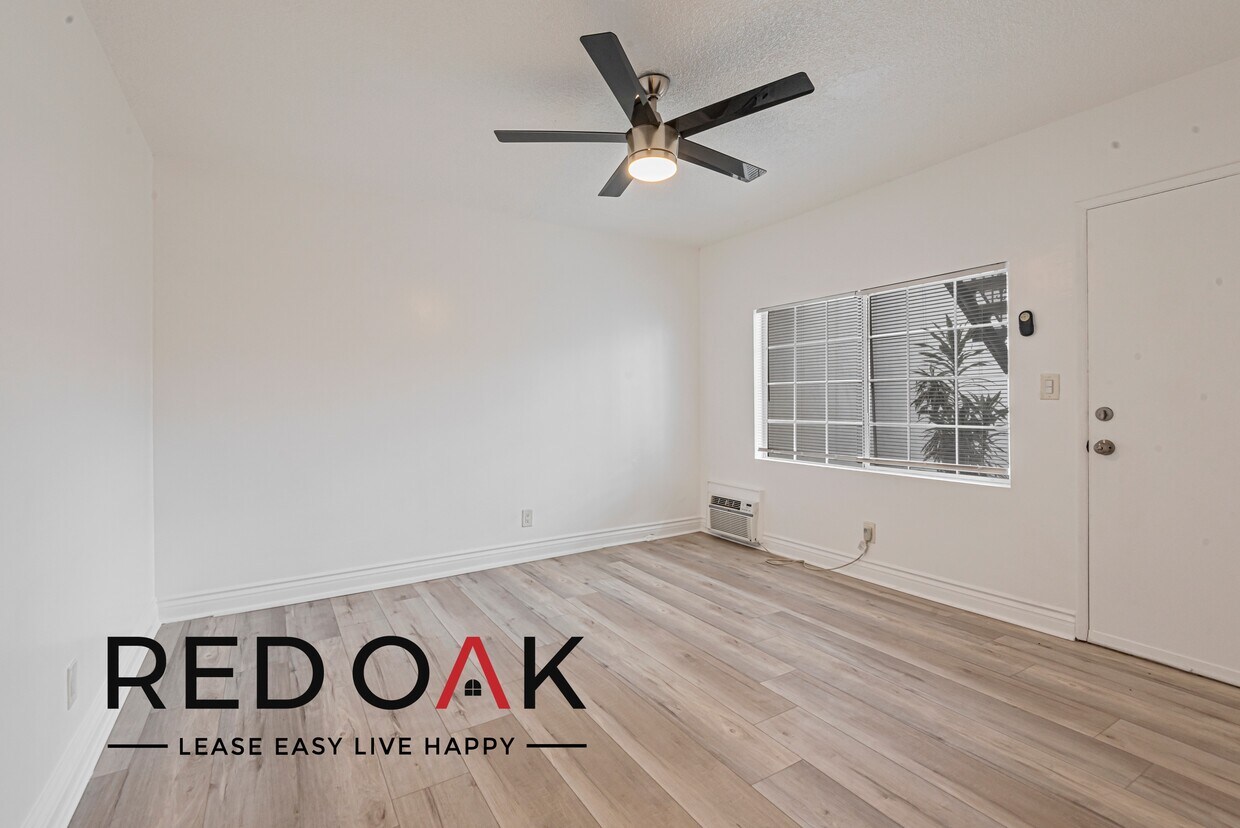 Foto principal - ~1 Month FREE~ Stunning One Bedroom Walk-U...
