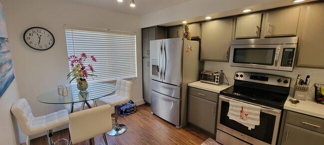Foto del edificio - 4406 S Lake Orlando Pkwy