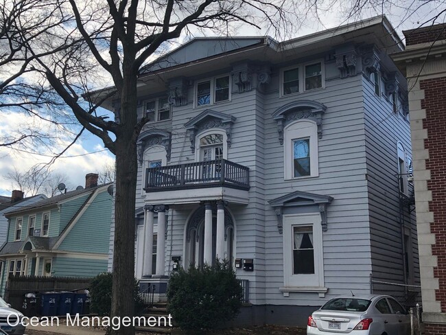 Building Photo - 1 br, 1 bath Apartment - 28 Batter Terrace