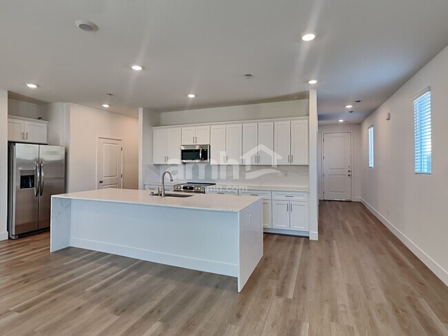 Building Photo - 10450 Bar Hbr St