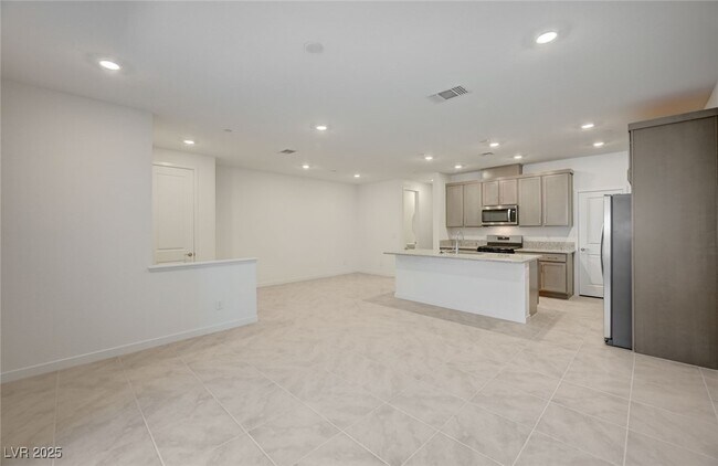 Foto del edificio - 2544 Vandra St
