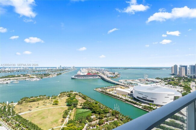 Foto del edificio - 1040 Biscayne Blvd