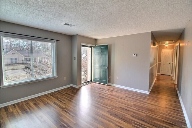 Foto del edificio - 1153 Verlington Dr