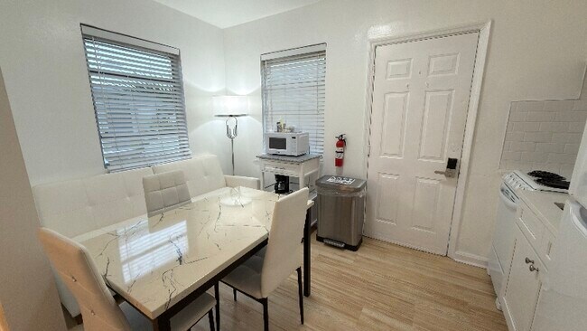 Foto del edificio - 545 Michigan Ave