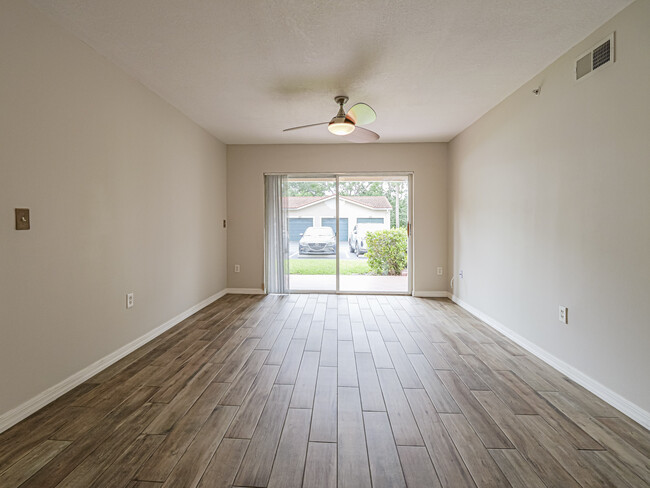 Building Photo - 1590 S 42ND Cir