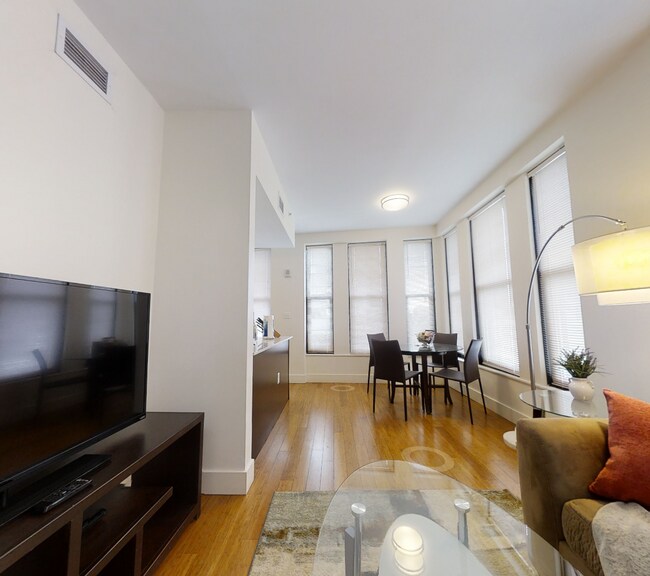 Building Photo - 10 Winter St