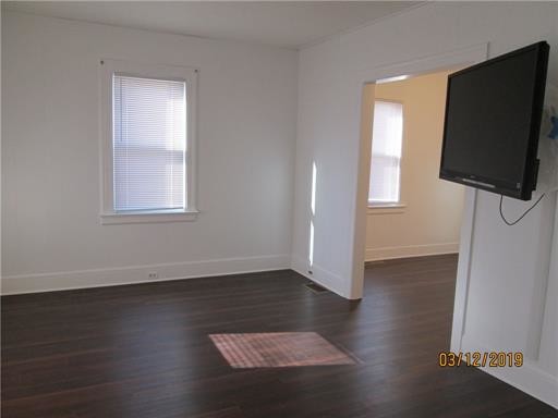 Building Photo - 542 Garfield Ave