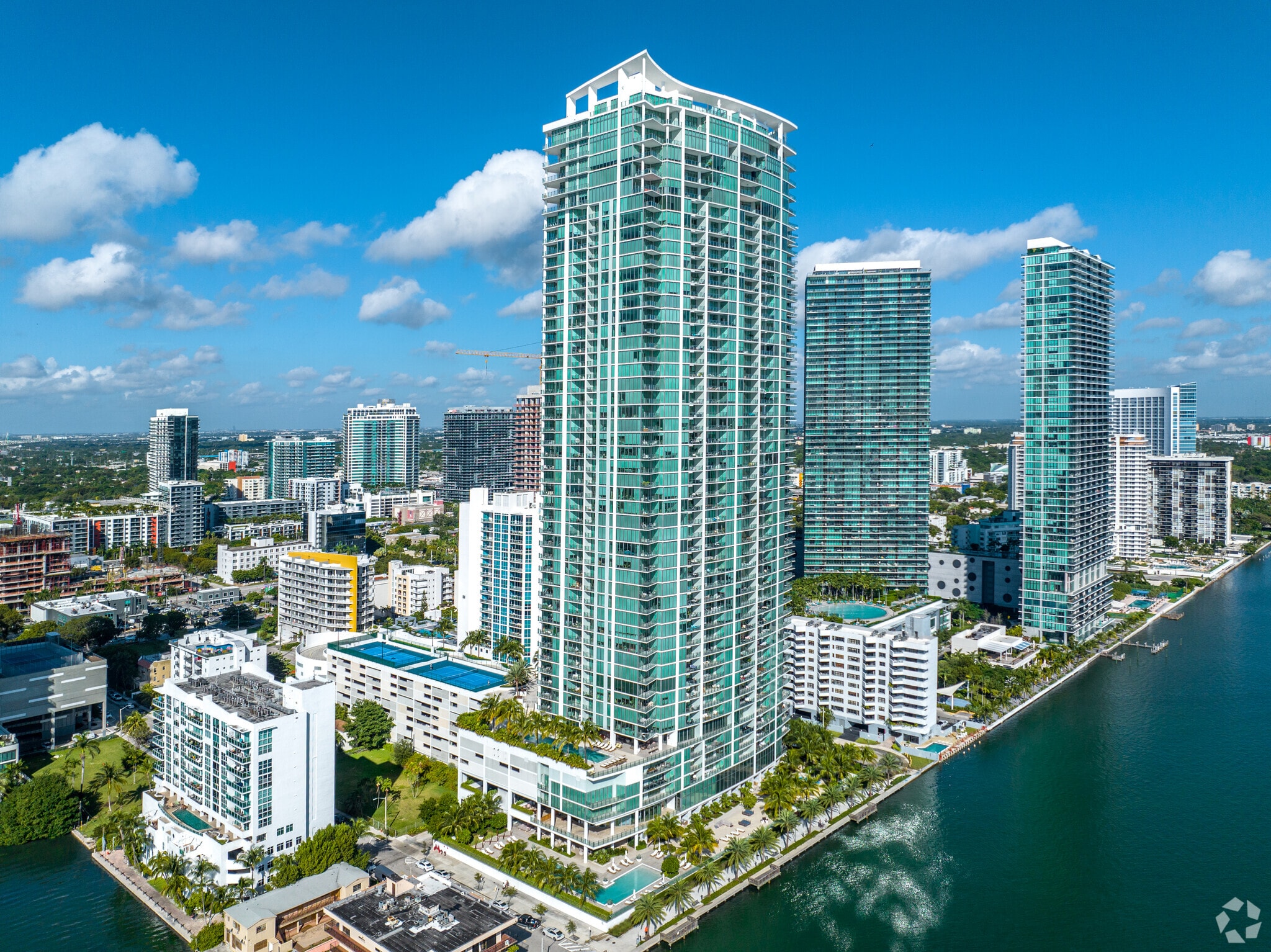 Biscayne Beach Residences