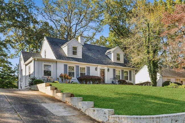 Foto del edificio - 2050 Mercer Ave