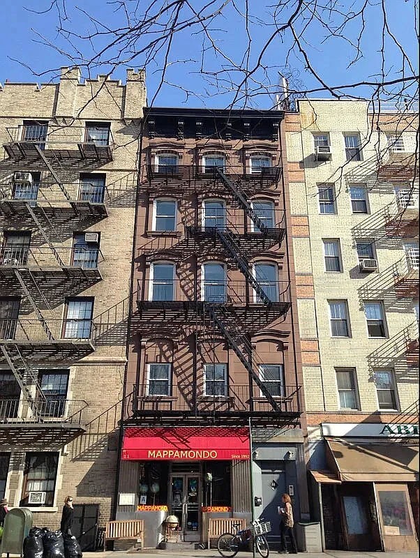 Building Photo - 11 Abingdon Square