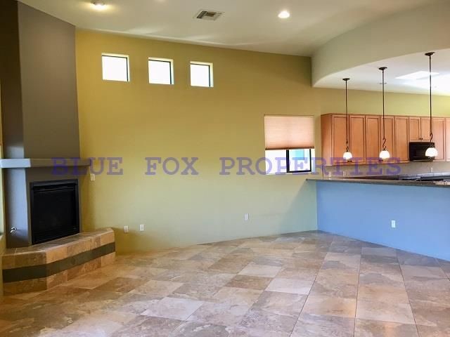 Building Photo - 11515 N Moon Ranch Pl