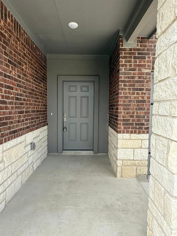 Building Photo - 519 Vantage Dr