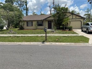 Building Photo - 6377 Myrtlewood Rd