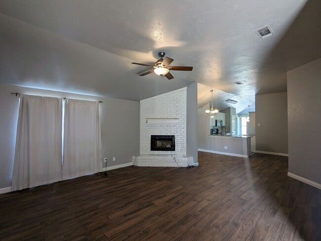 Building Photo - Well-Maintained 3 Bed Home in Edmond | Pet Friendly + Fenced Yard