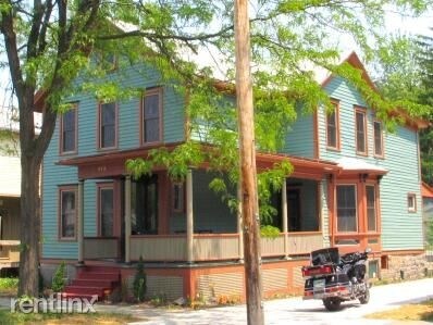 Primary Photo - 515 N Aurora St