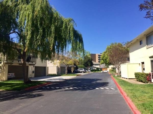 Behind the unit parking - 2291 Samaritan Dr