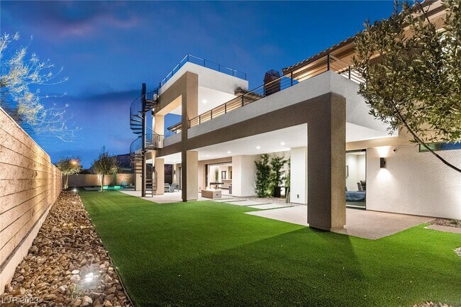 Building Photo - 11262 San Terrazo Pl