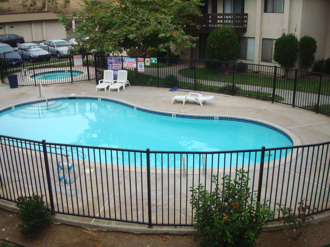 Foto principal - 874 Beyer Way