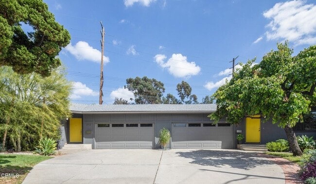 Building Photo - 370 Grace Dr
