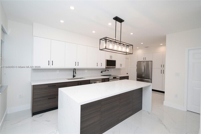 Foto del edificio - 7042 NW 114th Ct