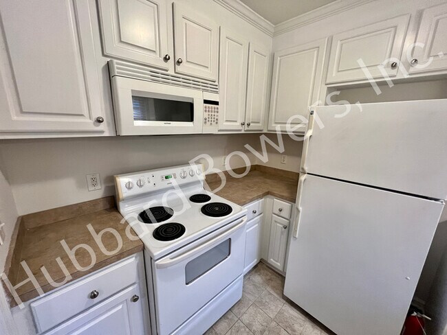 Foto del edificio - 34 Magnolia Glen Ln