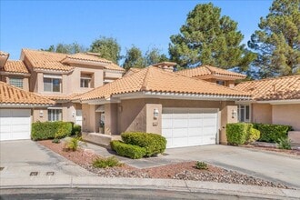 Building Photo - 8581 Heather Downs Dr