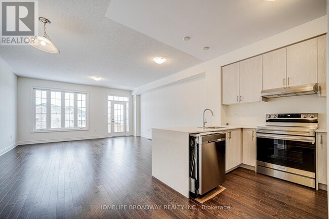 Building Photo - 30 Tremoy Rd