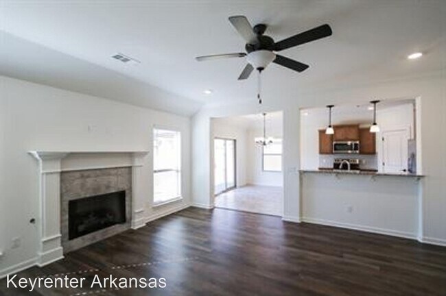 Foto del edificio - 3 br, 2 bath House - 211 Amber Dawn