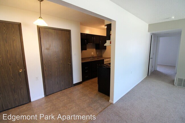 Foto del edificio - 3805-3807 W 4th St