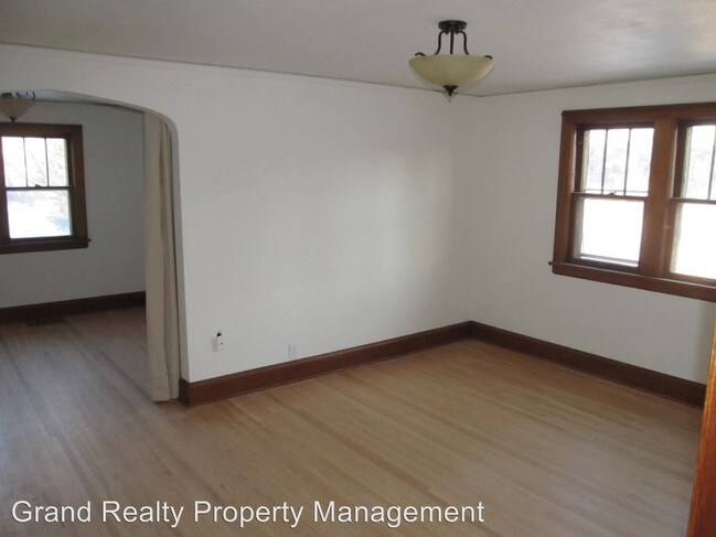 Foto del edificio - 739-741 N Albert St