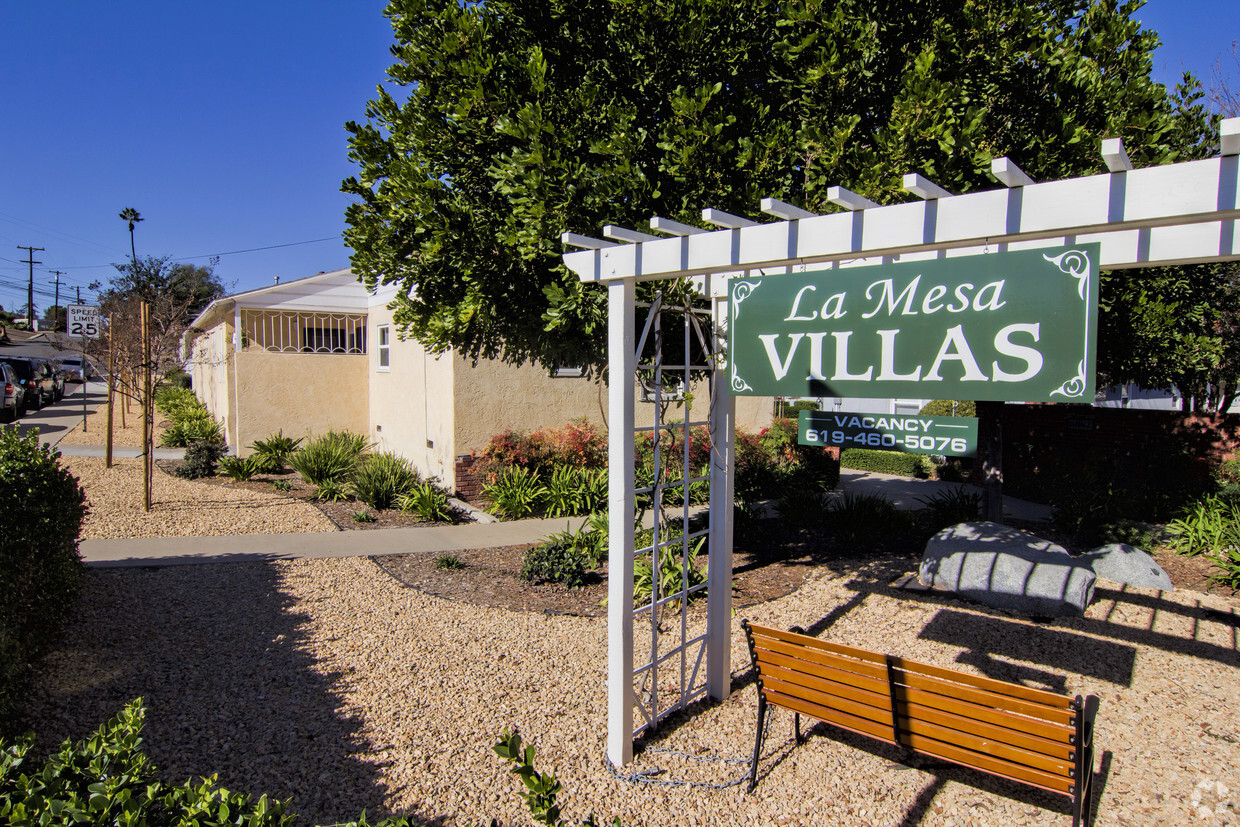 Primary Photo - La Mesa Villas