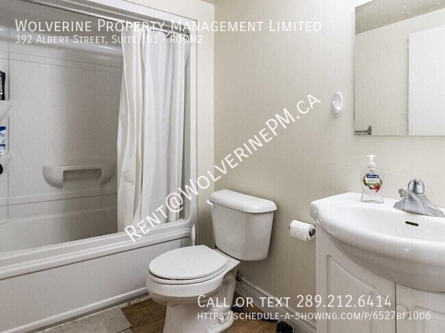 Photo du bâtiment - Female Student Housing in Waterloo - Students Only