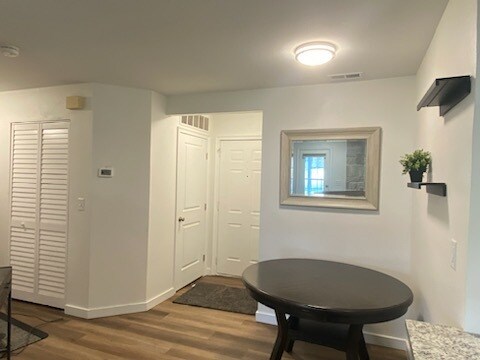 Foto del edificio - 2310 Troy Ct