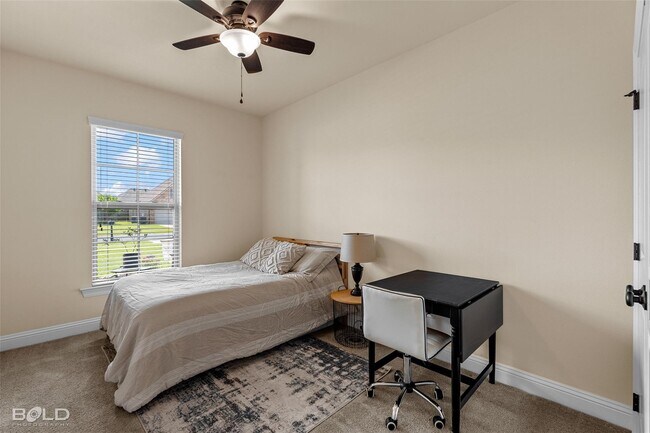 Foto del edificio - 216 Apalachee Way